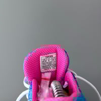 Image 4 of  size: us8 uk6 eu39.5 cm25