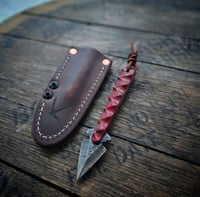 BROKEN ARROW • red