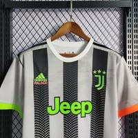 Image 3 of Juventus Retro PALACE Special Jersey