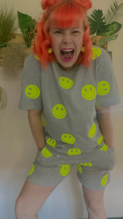 Image of Happy face tee/shorts 