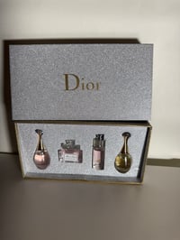 Dior Women’s Mini Gift Set