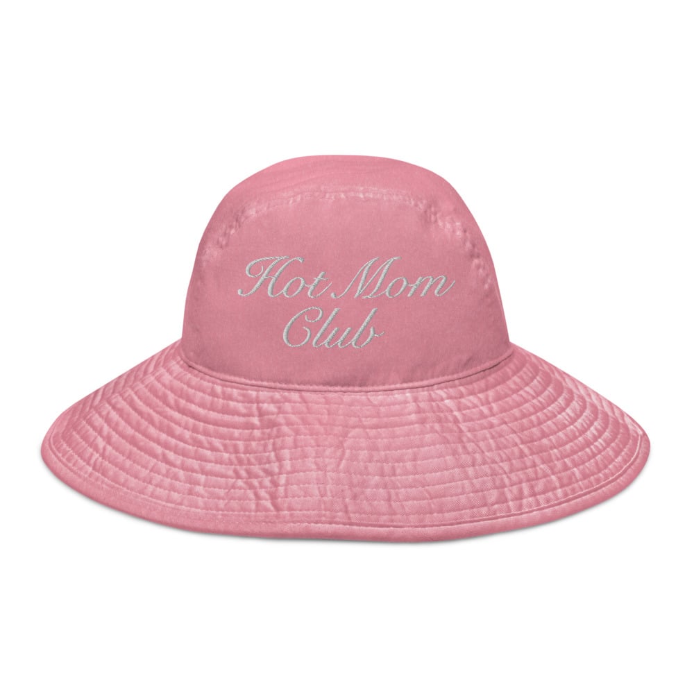 Image of HOT MOM CLUB - Wide brim bucket hat