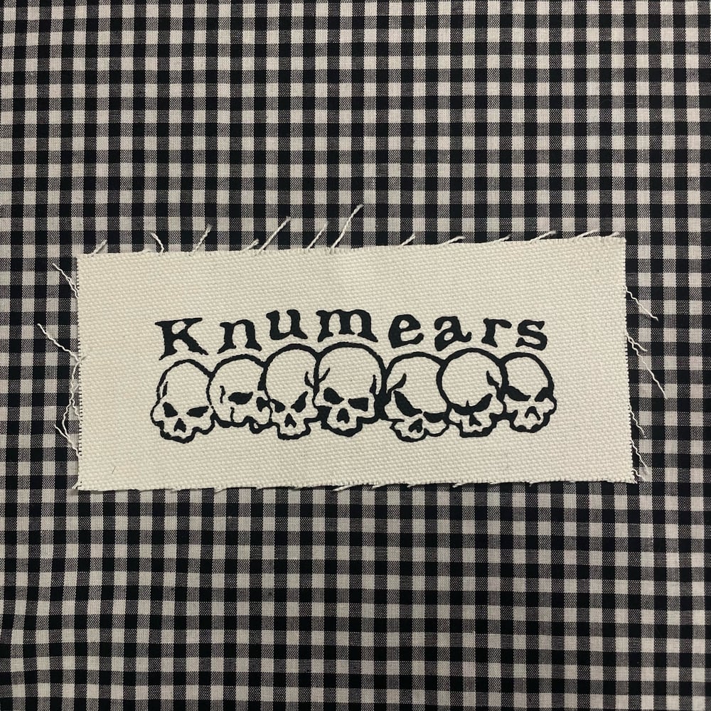 knumears skull patch