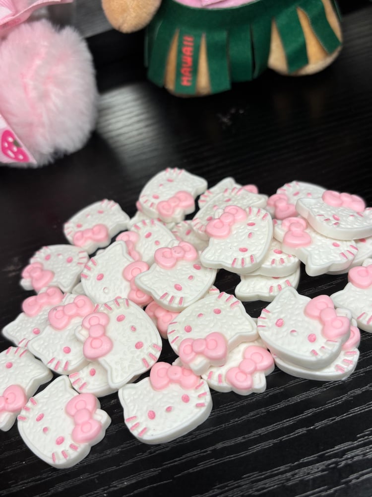 Image of mini HK crackers