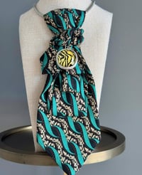 Image 2 of Glamouflage