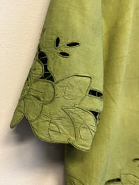 Image 11 of Green shirt (small)
