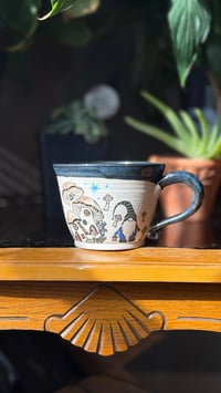 Image 8 of Gnome mug 04
