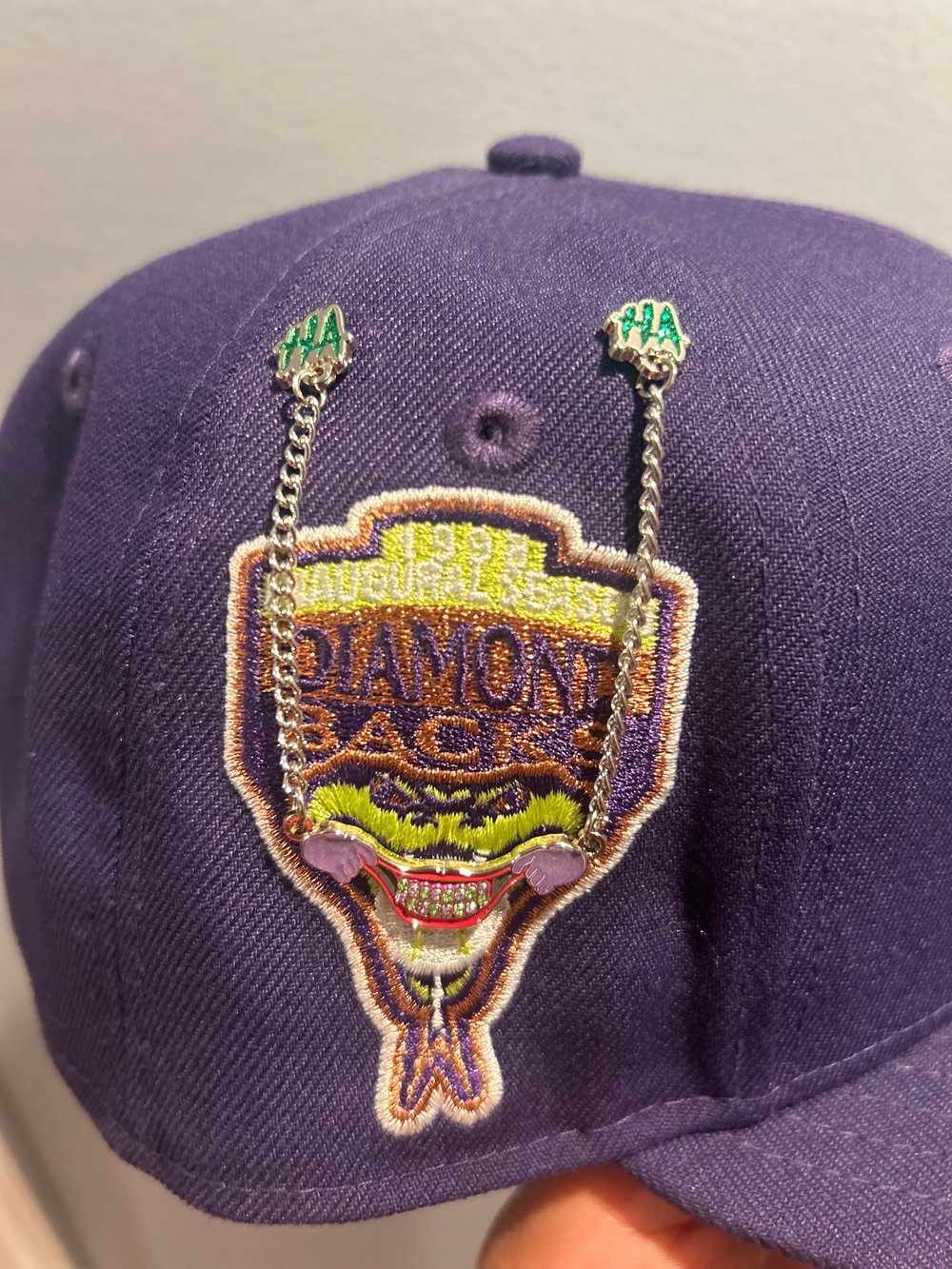 “SMILE” Chain Pin *EVENT EXCLUSIVE*