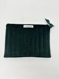 Image 1 of Pochette grand format LA SPACIEUSE Velours vert sapin