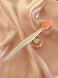 Lip duo 