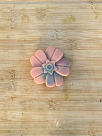 Image 1 of ALMA BOTANICA (Chamomile Herbal Soap) / Jabón de Manzanilla 3oz