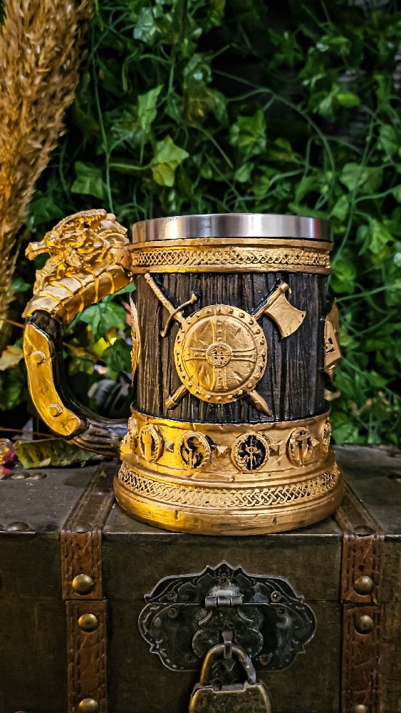 ๐The Armored Kingdom Draco Gold Sovereign Mug
