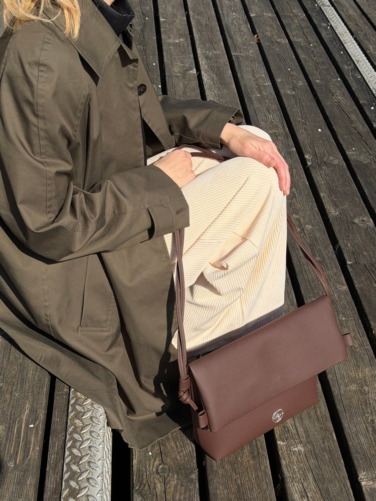 Image of Folded 2in1 bag Dark Chocolate