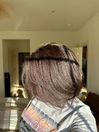 Image 1 of 12 inch BOB KINKY STRAIGHT lace front wig with layers