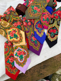 Image 6 of GRAVATA COR MARRÓN.