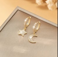 Image 3 of Night Gazing Earrings - Gold
