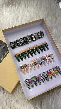 Image 3 of Custom Press Ons