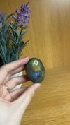 Labradorite palmstone C