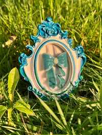 Image 3 of Beau Box No8