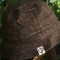•BUCKETHAT•
