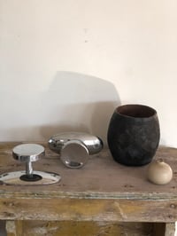 Image 4 of Petit vase bois noir 
