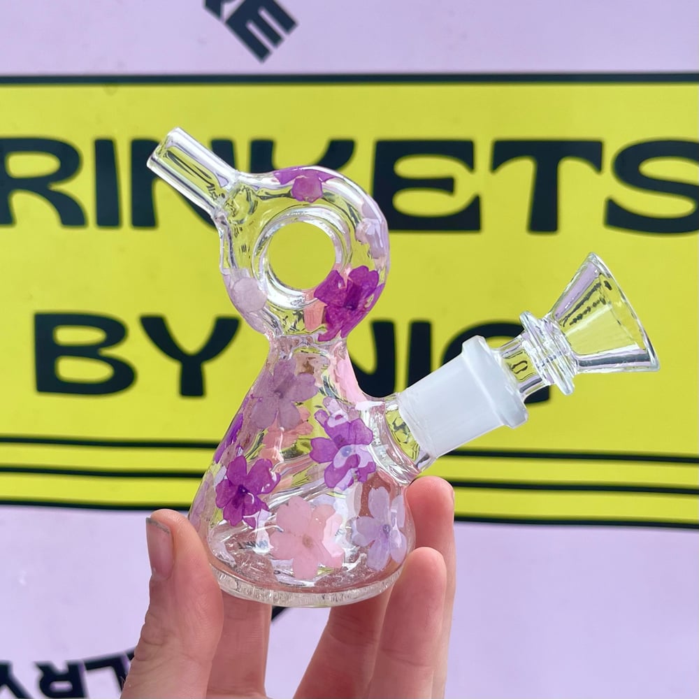 Image of weird lil pink & purple water pipe