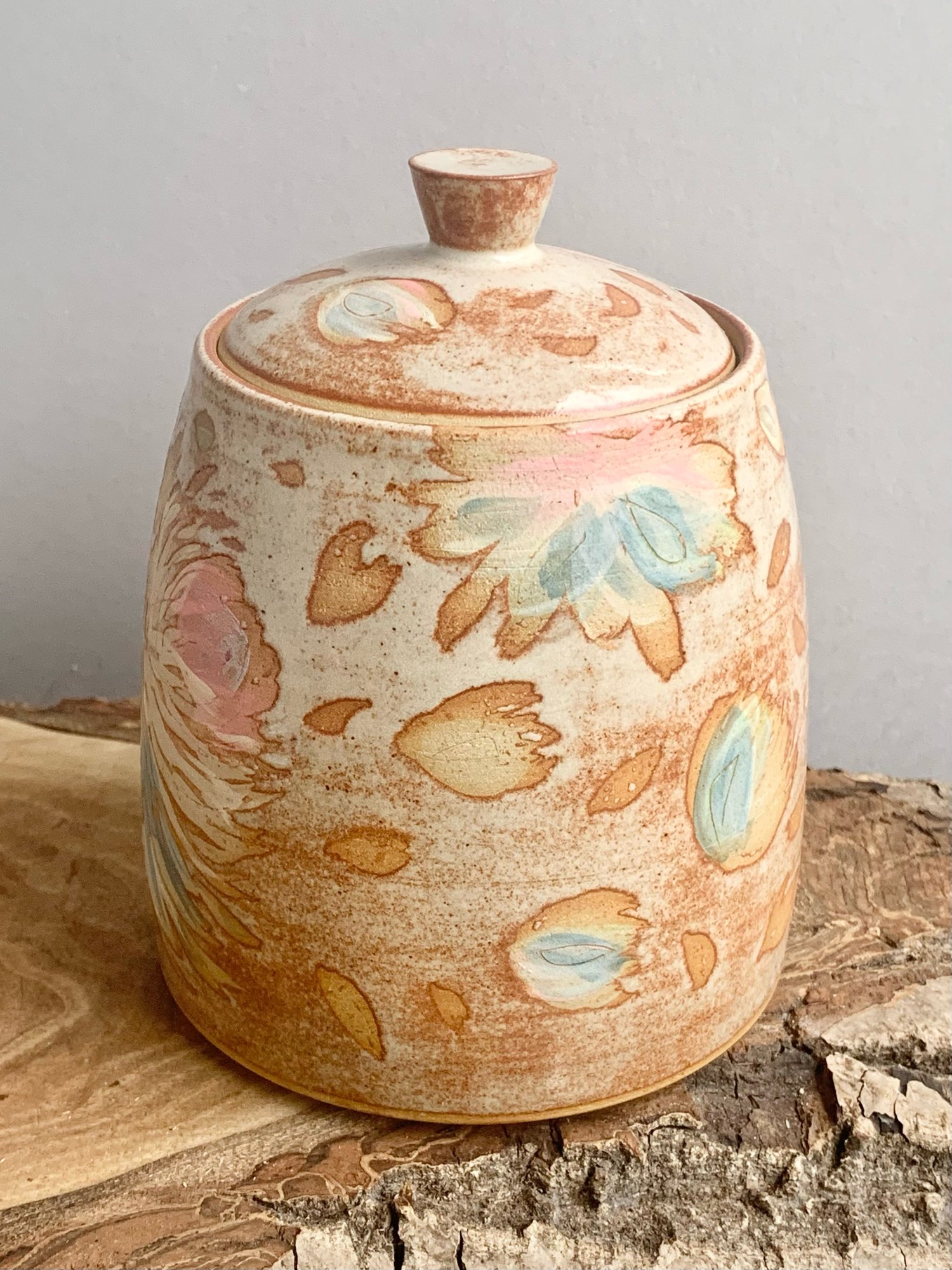 Image of Water Lily Jar 