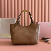 Image 5 of Míumiu Tote
