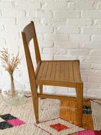 Image 2 of Chaise en bois 