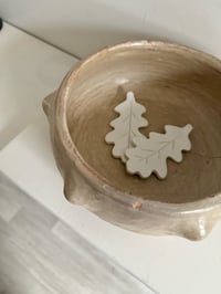 Image 2 of Pair of Decorative Oak Leaves 
