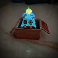 Image 12 of Glow in dark picture holder orange cat in the box ceramic keepsake (rainbow effect)