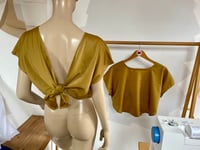 Image 9 of Papillon knotted floaty top