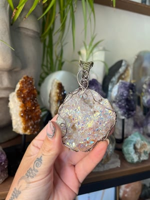 Image of Angel aura geode necklace 