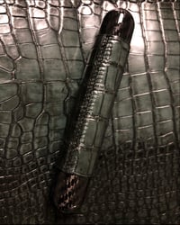 Image 2 of Alligator and Carbon Fiber Cigar Case - Single Finger Double Toro Gauge