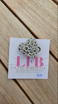 Broche LOVE runway léo pm