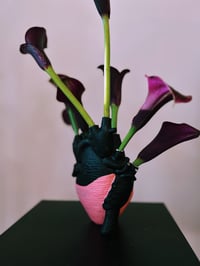 Image 5 of GINA‘S BLOOM Vase Anatomical Heart Version 1