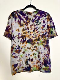 Image 2 of MEDIUM - TRICK OR TREAT TEE 