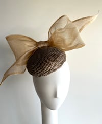 Image 1 of Gold mesh fabric covered button