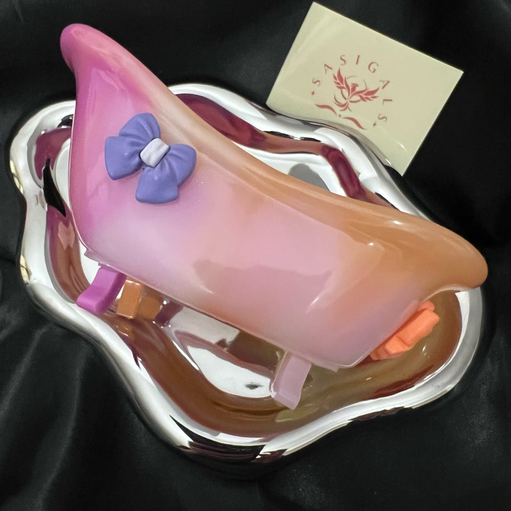 Image of Coquette Color Game