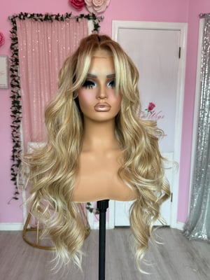 Image of Gwen luxury free part (ready to ship)