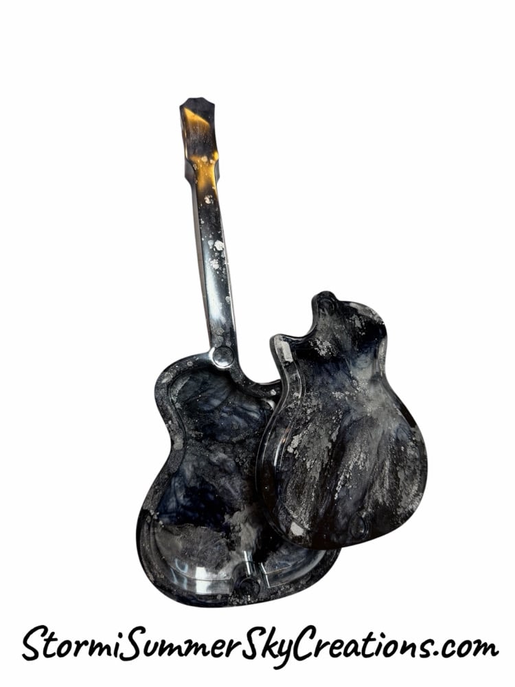 Image of Guitar Magnetic Trinket box