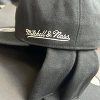 Image 4 of Mitchell & Ness Liberty Fitted Black/White 
