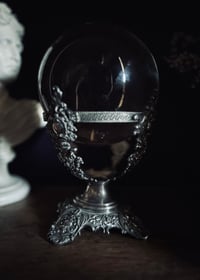 Image 8 of Superbe boule de 15 cm de diam. et socle en argent bas titre, poinçonné, du XIXème siecle