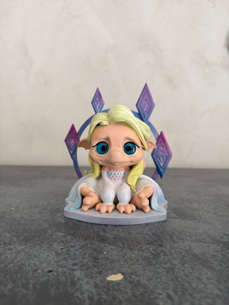 Image of Elsa Dragonpuff 