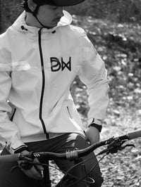 Image 4 of WILD RAIN JACKET  (Black and gray)