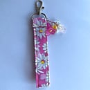 Image 3 of Pink Flower Keychain 