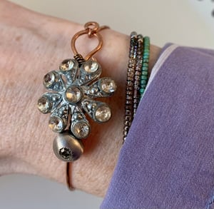 Image of "The Sweetheart" Vintage Button Bracelet