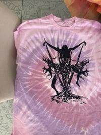 Image 4 of Pint Tie Dyed Bleeding 