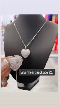 Silver heart necklace 