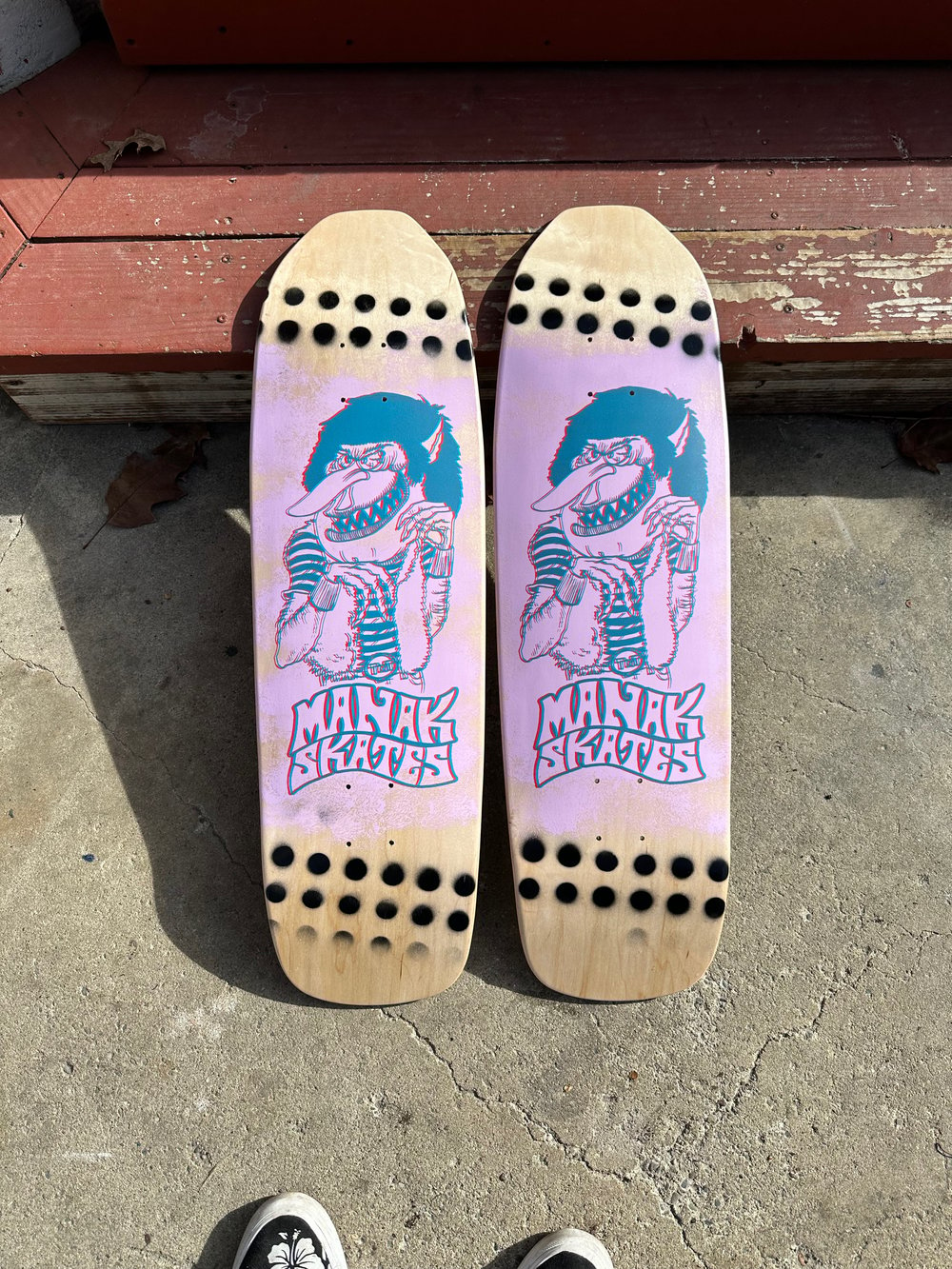 9.25" MF'er Pool Shape - 3D Creep Graphic